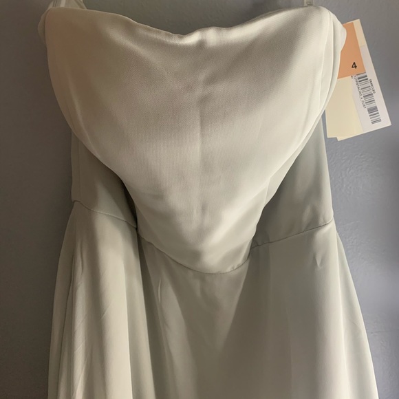 Pistachio Strapless Dress with a slit - Picture 5 of 5